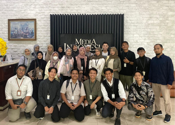 Youth Ranger Indonesia Hadir dalam Media Visit ke Kantor Media Indonesia, Perkuat Pemahaman Jurnalistik di Kalangan Pemuda